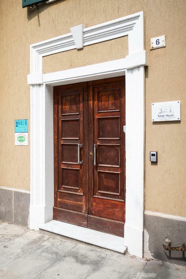Silver House La Spezia Ngoại thất bức ảnh